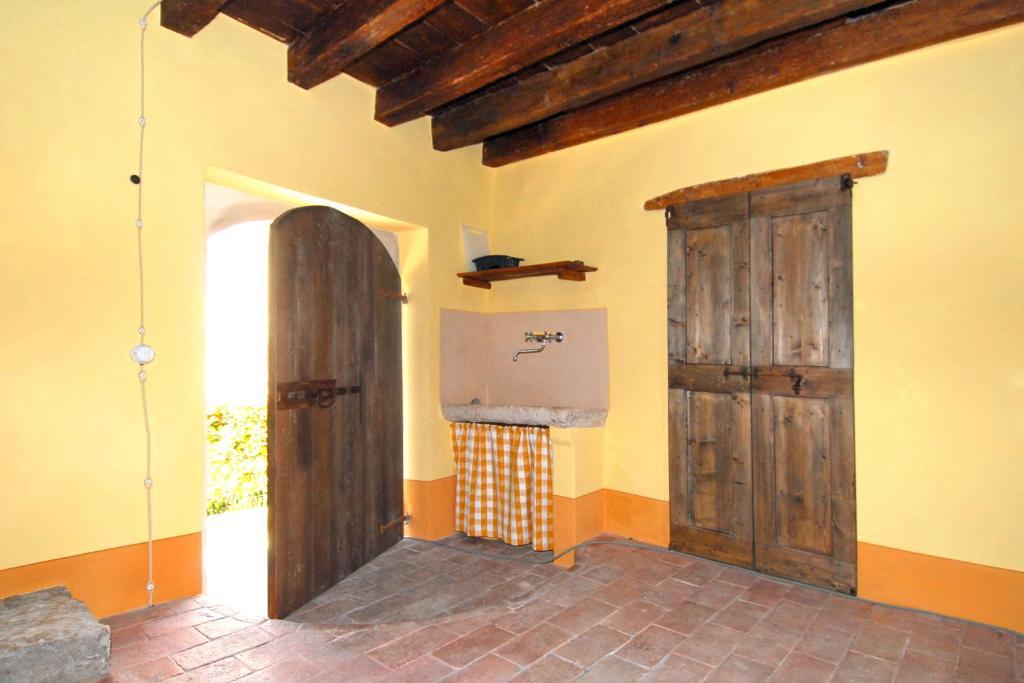 Antica Dimora Dell'Ortolano Apartment Castellaro  Room photo